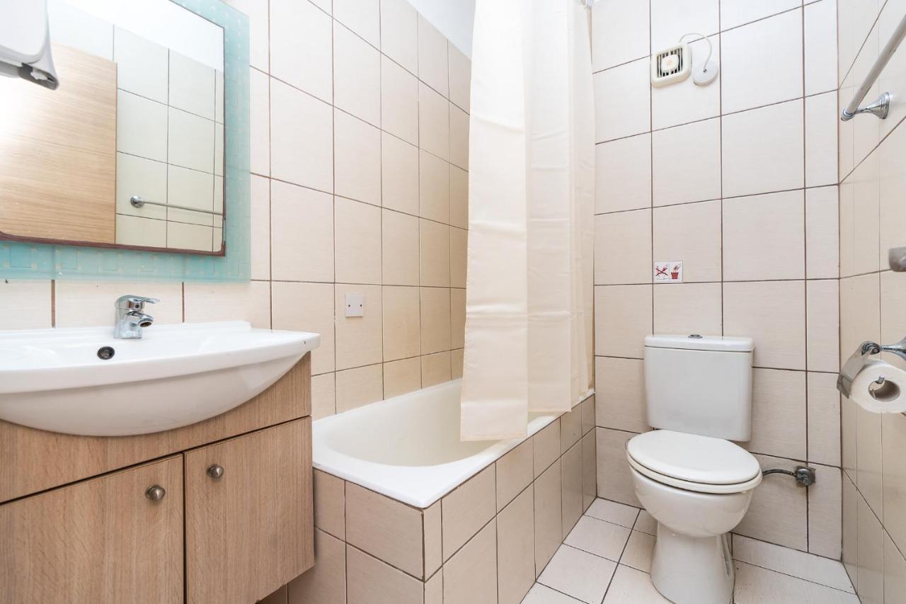 Flora Hotel Apartments Protaras Luaran gambar