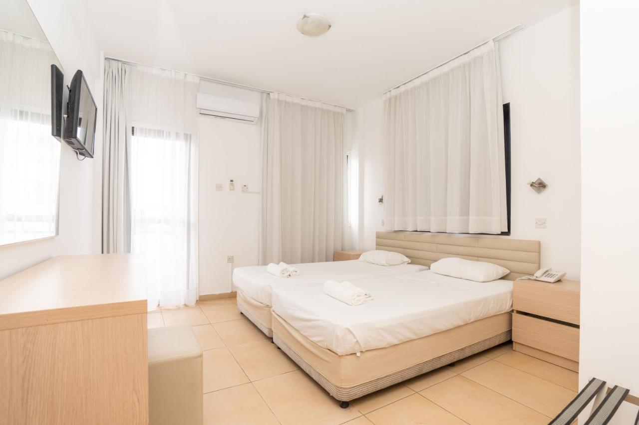 Flora Hotel Apartments Protaras Luaran gambar