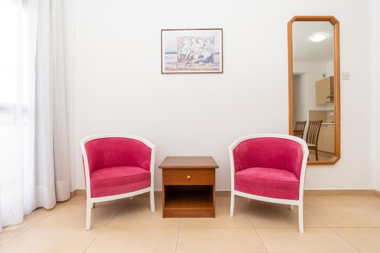 Flora Hotel Apartments Protaras Luaran gambar
